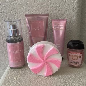 Bath & Body Works Champagne Toast Mini Gift Set; NEW